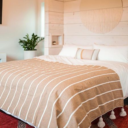 Funboard Room Includes King Bed And Mini Kitchenette Stinson Beach Eksteriør billede